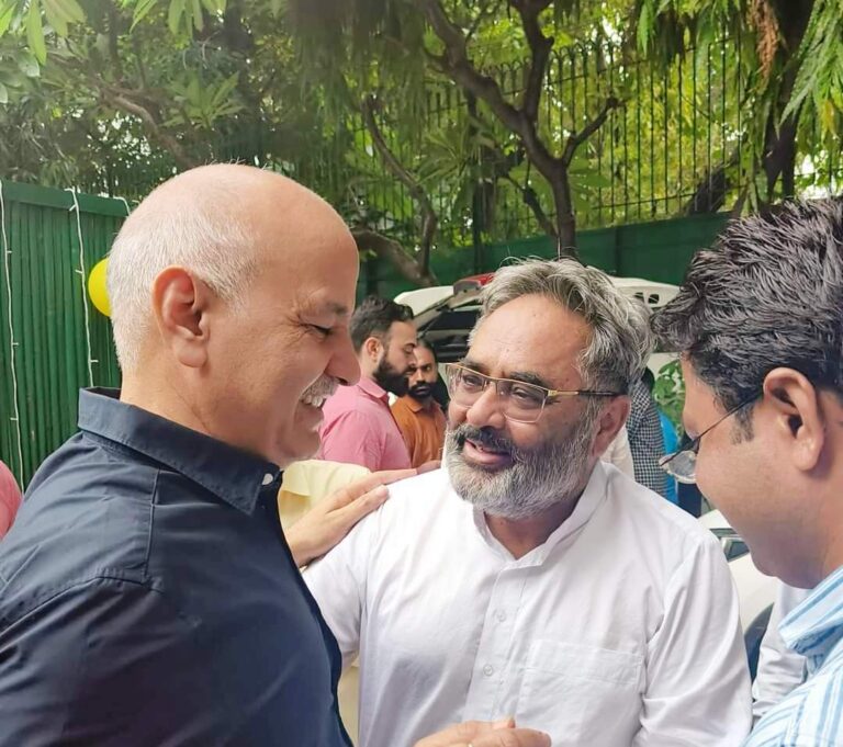 Deputy Chief Minister Delhi Government met Manish Sisodia, AAP workers