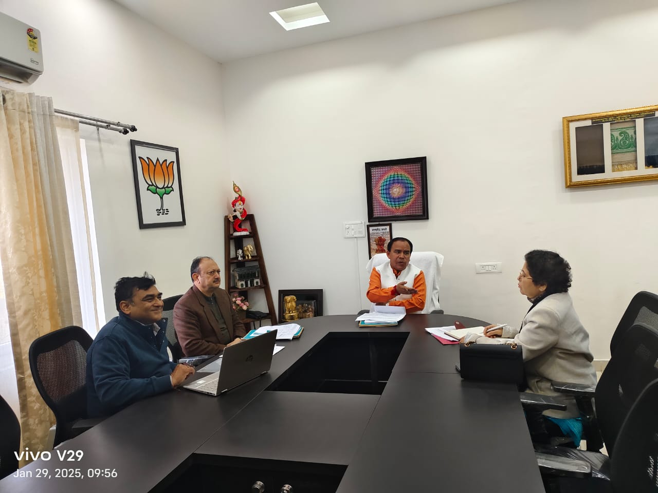 सूबे में दुरूस्त होगी 108 इमरजेंसी एम्बुलेंस सेवाः डॉ. धन सिंह रावत