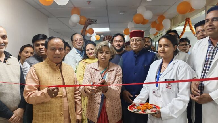 बड़ी खबर - राजकीय दून मेडिकल कॉलेज चिकित्सालय में आधा दर्जन से अधिक चिकित्सा सुविधाओं का हुआ विस्तार
