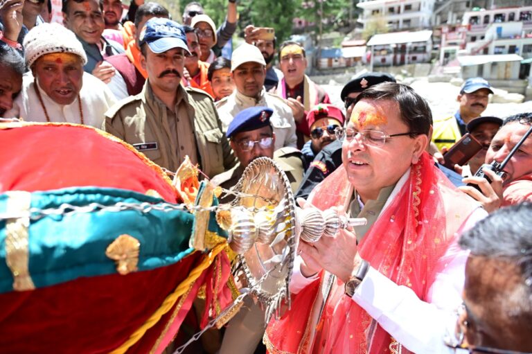 उत्तराखण्ड के चारधाम देश-विदेश के श्रद्धालुओं के लिए आस्था के प्रमुख केन्द्र हैं- मुख्यमंत्री धामी