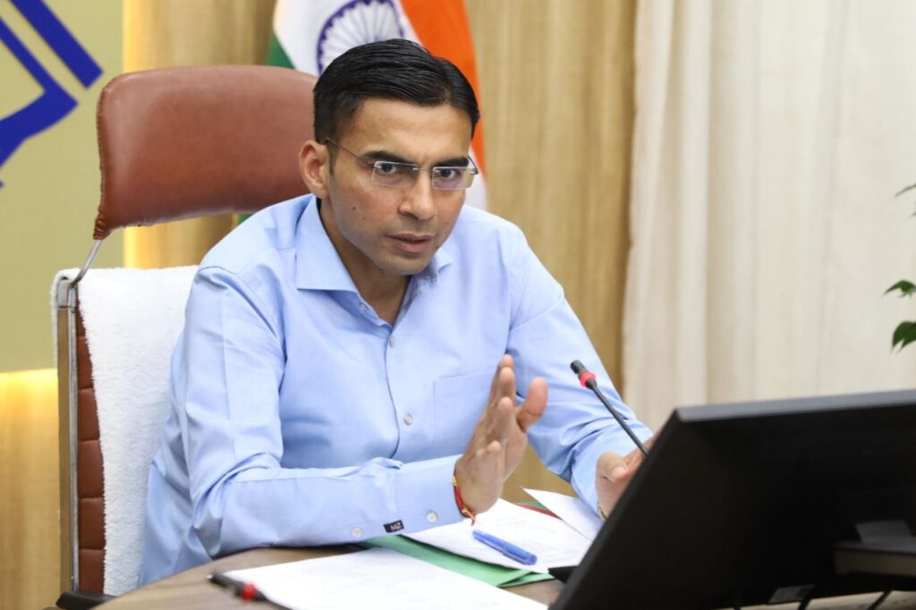 जिला प्रशासन ने सुलझा दी जौलीग्रान्ट एयरपोर्ट विस्तारीकरण की वर्षों पुरानी गुत्थी।