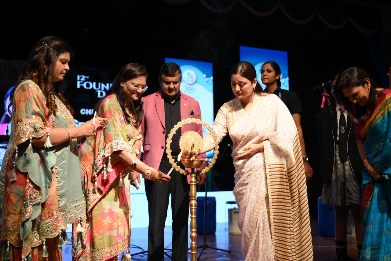 तुलाज़ इंटरनेशनल स्कूल ने मनाया अपना 12वां संस्थापक दिवस