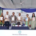 द पेसल वीड स्कूल में 34वां स्थापना दिवस समारोह को अति उत्साह के साथ धूमधाम से मनाया गया। इस अवसर पर चार प्रतिष्ठित संस्थानों चिल्ड्रन एकेडमी, के०सी० पब्लिक स्कूल, पेसल वीड कॉलेज ऑफ इन्फॉर्मेशन टेक्नोलॉजी और द पेसल वीड स्कूल के गणमान्य अतिथियों, अभिभावकों, छात्रों एवं शिक्षकों ने भाग लिया। कार्यक्रम का प्रारम्भ प्रातः 10:45 पर आकर्षक वार्षिक प्रदर्शनी के आयोजन के साथ किया गया। जिसके मुख्य अतिथि प्रो. नवीन चन्द्र लोहानी कुलपति उत्तराखण्ड मुक्त विश्वविद्यालय एवं सम्मानित अतिथि ब्रिग्रेडियर आर.एस. थापा डिप्टी जीओ.सी. देहरादून थे। जिन्होंने प्रदर्शनी का अवलोकन किया साथ ही छात्रों के माता-पिता ने भी प्रदर्शनी का अवलोकन किया। यह प्रदर्शनी अत्यधिक सुन्दर ढंग से आयोजित की गयी थी जिसमें स्कूल के प्रारम्भ से अब तक के कार्यकाल को चित्रों के माध्यम से बड़े ही रोचक ढ़ग से प्रस्तुत किया गया था। इसके अतिरिक्त छात्रों द्वारा बनाये गये इसरो का सम्पूर्ण इतिहास और चन्द्रयान-2, मॉडल को विशेष सराहा गया तथा कॉलेज के छात्रों द्वारा अतिज्ञानवर्धक एक नुक्कड नाटक कूड़ा प्रबन्धन विषय पर प्रस्तुत किया गया। जिसमें यह संदेश दिया गया कि हमें अपने पर्यावरण का संरक्षण करने के लिए विभिन्न अपशिष्ट पदार्थों जैसे पालिथीन, गढढों में पानी भरना एवं घर के अतिरिक्त आस-पड़ोस की स्वच्छता का विशेष ध्यान रखकर हम विभिन्न प्रकार के रोगों से बचकर स्वस्थ्य जीवनयापन कर सकते हैं। इसके पश्चात् शिक्षक अभिभावक मीटिंग का आयोजन किया गया था। इस अवसर पर अपराहन 1:50 से एथलेटिक मीट का भव्य आयोजन किया गया था व कार्यक्रम में उपस्थित गणमान्य अतिथियों को प्रधान अध्यापकों द्वारा शॉल पहनाकर व विद्यार्थियों द्वारा हरियाली का प्रतीक पौधे देकर अभिनन्दन किया गया, तत्पश्चात् एथलेटिक मीट के माध्यम से विद्यार्थियों के मध्य मित्रता और स्वस्थ प्रतिस्पर्धा को बढ़ावा देते हुए उनकी खेल कुशलता को प्रदर्शित किया गया था। जिसमें मुख्य अतिथि प्रो. नवीन चन्द्र लोहानी कुलपति उत्तराखण्ड मुक्त विश्वविद्यालय एवं सम्मानित अतिथि बिग्रेडियर आर.एस. थापा डिप्टी जी.ओ.सी. देहरादून, डॉ. प्रेम कश्यप अध्यक्ष,द पेसल वीड स्कूल,किरण कश्यप,अध्यक्ष चिल्ड्रेनस अकादमी, मेजर जनरल शम्मी सबरवाल, अध्यक्ष प्रबंधन समिति, द पेसल वीड स्कूल के पूर्व जीओसी,उप क्षेत्र उत्तराखण्ड,विनोद शर्मा रिटायर्ड आई०एस०एस०,आकाश कश्यप निदेशक, द पेसल वीड स्कूल,राशी कश्यप निदेशक, द पेसल वीड स्कूल, डॉ० विधुकेष विमल प्रधानाचार्य द पेसल वीड स्कूल, इस आयोजन की शोभा बढ़ाने के लिए उपस्थित रहे। इस कार्यक्रम की शुरूआत मेजर जनरल शम्मी सबरवाल द्वारा मशाल प्रज्वल्लित कर की गयी जिसके पश्चात् जूनियर कक्षा के छात्र छात्राओं द्वारा मनोरंजक व मनमोहक प्रस्तुति आकर्षण का केन्द्र रही। हमारे प्रतिभाशाली सीनियर छात्र एवं छात्राओं द्वारा एरोबिक नृत्य, श्री कृष्ण लीला की आकर्षक प्रस्तुति दी जिससे माहौल तालियों की गड़गड़ाहट से गूंज उठा, एथलेटिक प्रतियोगिताओं में कई तरह की खेल प्रतियोगितायें शामिल थे जैसे 50 मीटर 100 मीटर 200 मीटर की रिले रेस तथा लंबी कूद, जिमनास्टिक फ्लोर एक्सरसाइज, हाई हॉस आदि की उत्कृष्ठ प्रस्तुति दी गयी। ताइक्वांडो के छात्र व छात्राओं द्वारा जिस प्रकार से लकड़ी व मार्बल तोड़ने व आग लगी हुई मार्बल को तोड़ने की कला की हैरतअंगेज प्रस्तुति दी गयी जिसे देखकर दशकों ने दातों तले अंगुली दबा ली। इसके पश्चात् चारों प्रतिष्ठित संस्थानों चिल्ड्रन एकेडमी, के०सी० पब्लिक स्कूल, पेसल वीड कॉलेज ऑफ इन्फॉर्मेशन टेक्नोलॉजी और द पेसल वीड स्कूल के छात्र छात्रों द्वारा मार्च पास्ट का प्रदर्शन किया गया जिसकी विशिष्ट अतिथि व मुख्य अतिथि द्वारा अत्यधिक सराहना की गयी। अपने प्रेरणादायी संदेश में. प्रो. नवीन चन्द्र लोहानी द्वारा छात्रों के सांस्कृतिक, खेल व एथलेटिक प्रस्तुतियों की प्रशंसा की गयी और साथ ही उन्होंने कहा कि शिक्षा का महत्व केवल अकादमिक सफलता तक सीमित नहीं है यह छात्रों का सर्वागीण व्यक्तित्व का विकास करती है। सच्ची शिक्षा वह है जो चरित्र का निर्माण करती है। इस समारोह का समापन हमारे विशिष्ट अतिथि के प्रेरणादायक ज्ञानवर्धक शब्दों के साथ हुआ उन्होंने विद्यार्थियों को अपने लक्ष्य का निर्धारण करने हेतु दृढ निश्चयी होकर अर्जुन की भांति सिर्फ मछली की आंख पर ध्यान केंन्द्रित करने को, कभी हार न मानने की प्रवृत्ति विकसित करने हेतु तथा उनके प्रदर्शन की सराहना की। मुख्य अतिथि ने सभी छात्र छात्राओं के उज्जवल भविष्य की कामना व हार्दिक बधाईयां दी व द पेसल वीड स्कूल के अध्यक्ष डॉ० प्रेम कश्यप, (राष्ट्रीय पदक विजेता) के द्वारा शिक्षा के क्षेत्र में अहम योगदान प्रदान करने हेतु भूरि भूरि प्रशंसा की व खिलाडियों की कड़ी मेहनत और उपलब्धियों की प्रशंसा की व उन्हें पुरूस्कृत किया। वर्ग अ विजेता द पेसल वीड स्कूल वर्ग ब विजेता द पेसल वीड स्कूल वर्ग स विजेता द पेसल वीड स्कूल वर्ग द वय विजेता द पेसल वीड स्कूल मार्च पास्ट विजेता पेसल वीड कॉलेज ऑफ इन्फॉर्मेशन टेक्नोलॉजी तथा समग्र ट्रॉफी द पेसल वीड स्कूल ने जीती। पेसल वीड स्कूल के अध्यक्ष डॉ. प्रेम कश्यप ने प्रो. नवीन चन्द्र लोहानी कुलपति उत्तराखण्ड मुक्त विश्वविद्यालय, सम्मानित अतिथि ब्रिग्रेडियर आर.एस. थापा जी.ओ.सी. देहरादून, अभिभावको समर्पित शिक्षकों, सहायक कर्मचारियों की समारोह को यादगार बनाने के लिए हार्दिक आभार व्यक्त किया। उन्होंने छात्रों की ऐसे अवसरों का भरपूर लाभउठाने की प्रेरणा दी, जो उनकी उन्नति के लिए मील के पत्थर का काम करते हैं। इस भव्य आयोजन का समापन विभिन्न प्रतियोगिताओं के विजेताओं का पदक, ट्रॉफी और प्रमाणपत्र प्रदान कर किया गया। पेसल वीड स्कूल का 34वां स्थापना दिवस न केवल खेल कौशल को उजागर करता है बल्कि सर्वांगीण विकास के प्रति संस्थान की प्रतिबद्धता को भी प्रदर्शित करता है। इस समारोह ने वहां उपस्थित सभी अतिथियों पर एक अमिट छाप छोड़ी।
