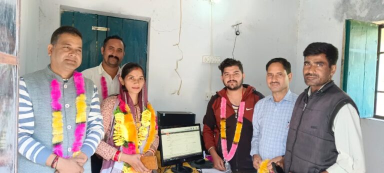 राजकीय उच्चतर माध्यमिक विद्यालय बेडुला में आधार पंजीकरण केन्द्र का शनिवार को विधिवत उद्घाटन