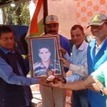 देश के वीर सपूत बिरेंद्र सिंह की याद में बमियाला में बना स्मारक, परिवार ने सड़क निर्माण की उठाई मांग