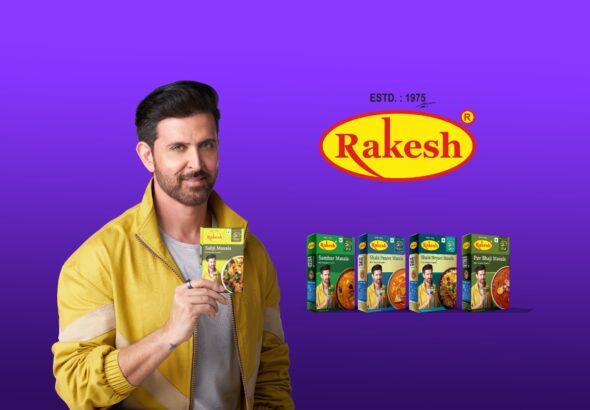 50 वर्षों की स्वाद यात्रा में नया अध्याय: ऋतिक रोशन बने राकेश मसाला के चेहरे