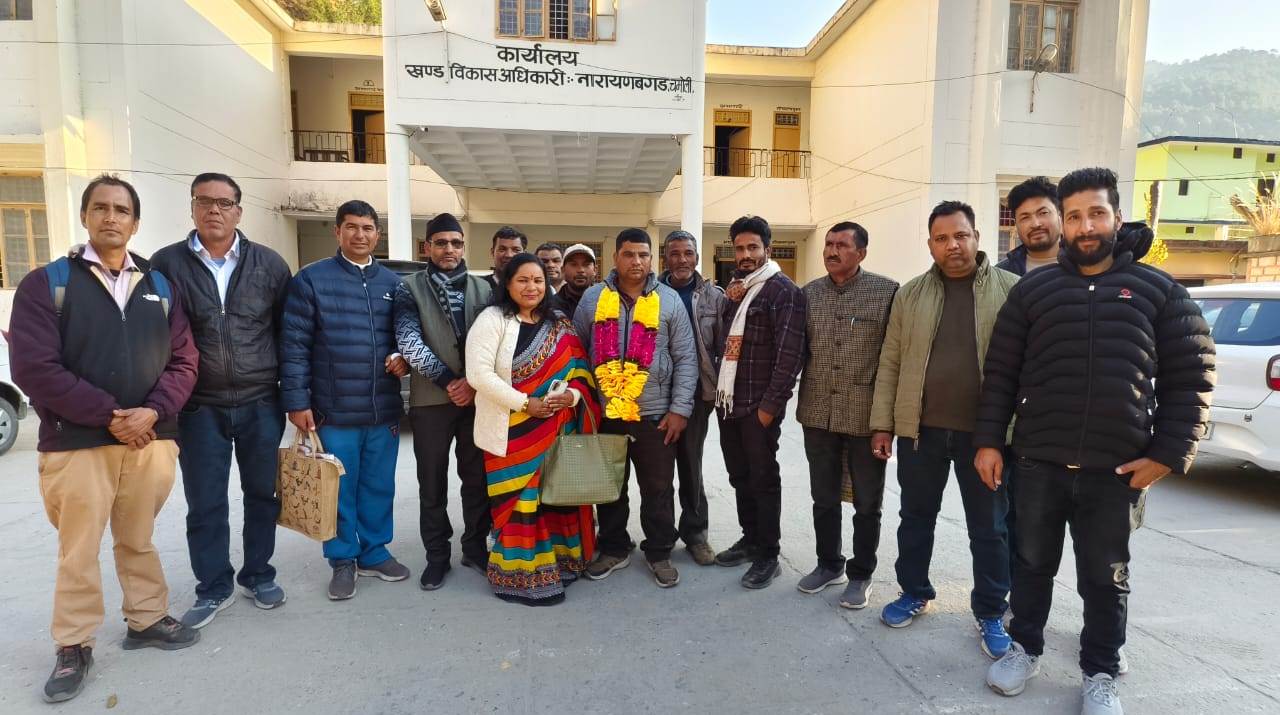 प्रधान संगठन नारायण बगड़ के अध्यक्ष बने योगेंद्र खत्री