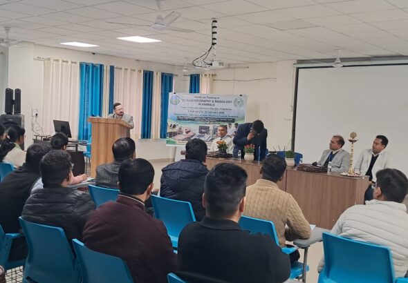 उत्तराखण्ड में पशुचिकित्सकों के लिए सात दिवसीय उन्नत प्रशिक्षण कार्यक्रम का शुभारम्भ