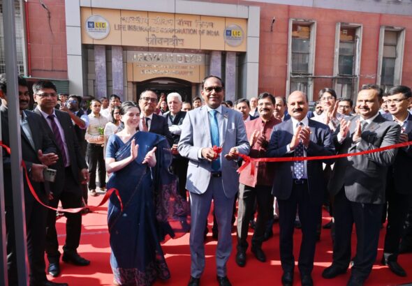 पीएनबी ने डीएफएस परिसर में सैलरी अकाउंट फैसिलिटेशन कैंप का किया आयोजन