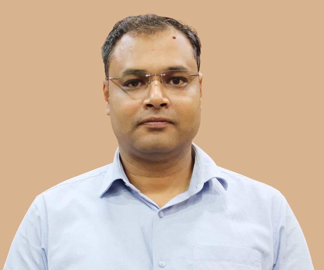 जिलाधिकारी ने की अपील: अफवाहों पर ध्यान न दें, जनपद में घरेलू गैस (LPG) की आपूर्ति पूरी तरह सुरक्षित एवं सुचारू