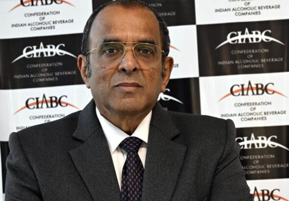 उत्तराखंड में मॉल और डिपार्टमेंटल स्टोर्स में पूरे भारत में बनी वाइन और स्पिरिट-युक्त पेय पदार्थों की बिक्री की अनुमति दी जाए: सीआईएबीसी डीजी अनंत एस. अय्यर