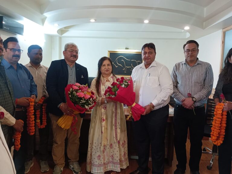 भारतीय व्यापार मंडल की राष्ट्रीय अध्यक्ष (महिला प्रकोष्ठ) सरोज शर्मा उत्तराखंड के दौरे पर