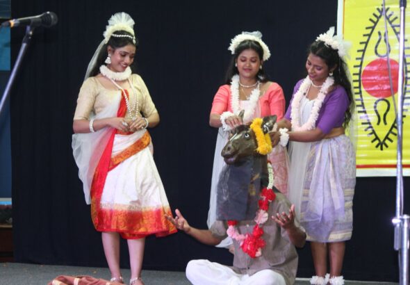 स्पिक मैके द्वारा उत्तराखंड में नाया थिएटर की ‘ए मिडसमर नाइट्स ड्रीम’ की प्रस्तुति