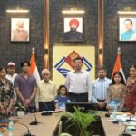  जिलाधिकारी सविन बंसल ने पीएम केयर्स चिल्ड्रन योजना के अंतर्गत लाभार्थी बच्चों से किया संवाद