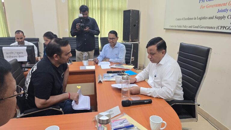 तीसरे दिन भी जारी रहा देहरादून महायोजना-2041 पर जनसंवाद, सेक्टर-03 के नागरिकों ने रखे सुझाव और आपत्तियां