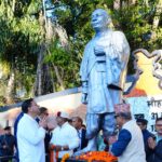 मुख्यमंत्री ने सरदार वल्लभभाई पटेल की प्रतिमा पर पुष्पांजलि अर्पित कर दी श्रद्धांजलि